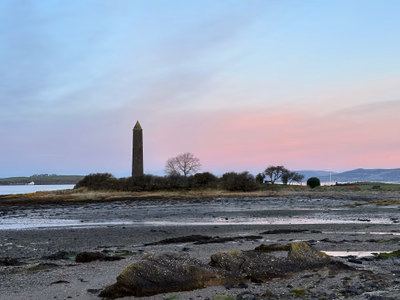Low Tide at the Pencil